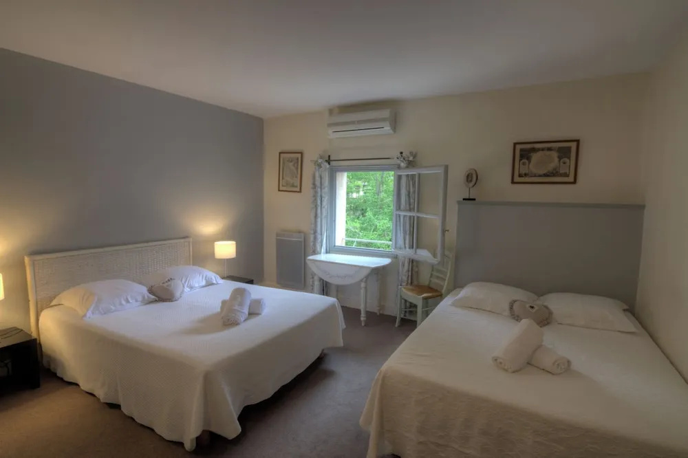 Logis Hôtel Le Moulin de la Beune - Chambres