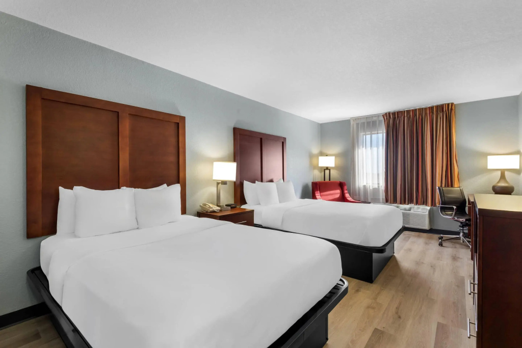 Standard Quadruple room