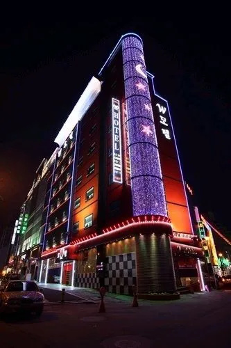 Hotel K - фото 1