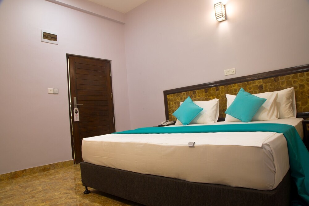 Pigeon Island Beach Resort