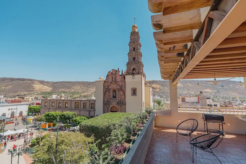 Casa Altos