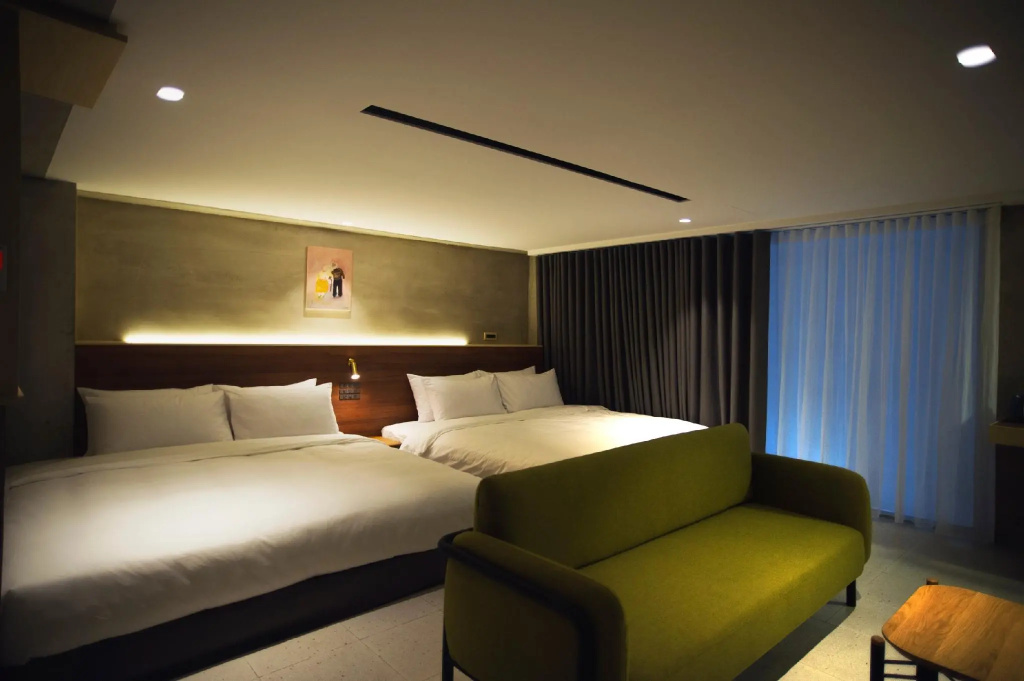 Luxury Suite