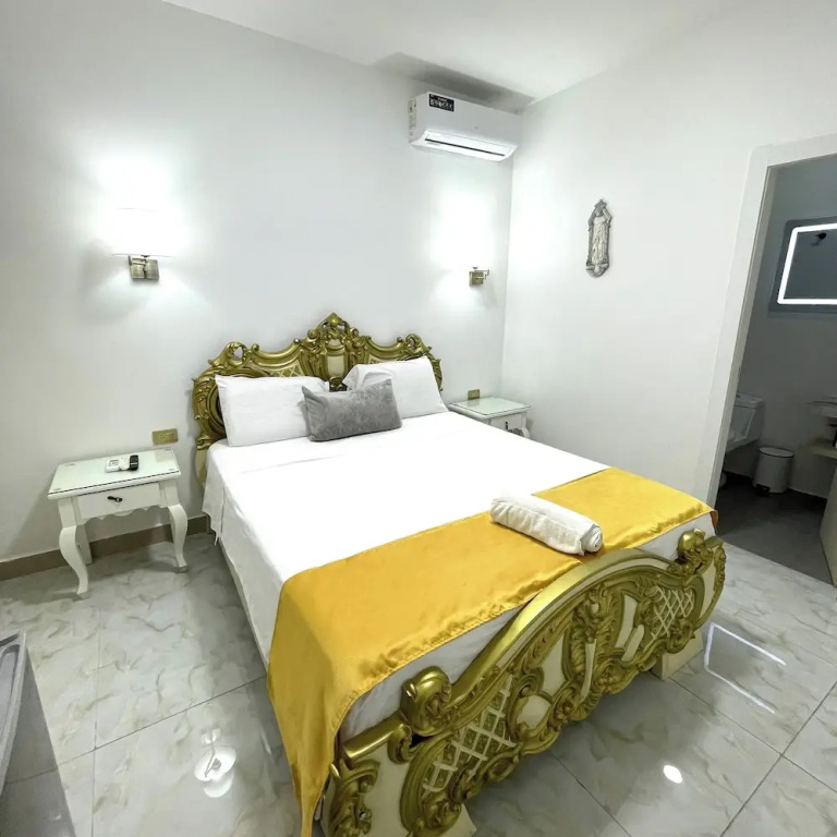 Hotel The Royalty Inn — фото 2