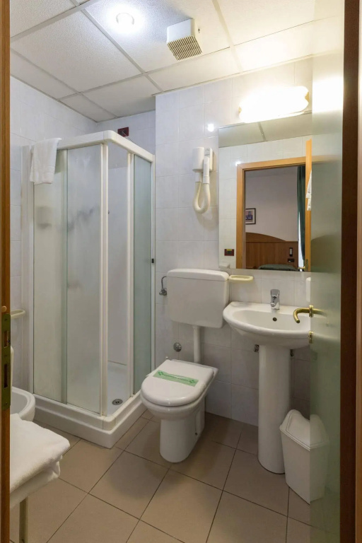 Hotel photo 36