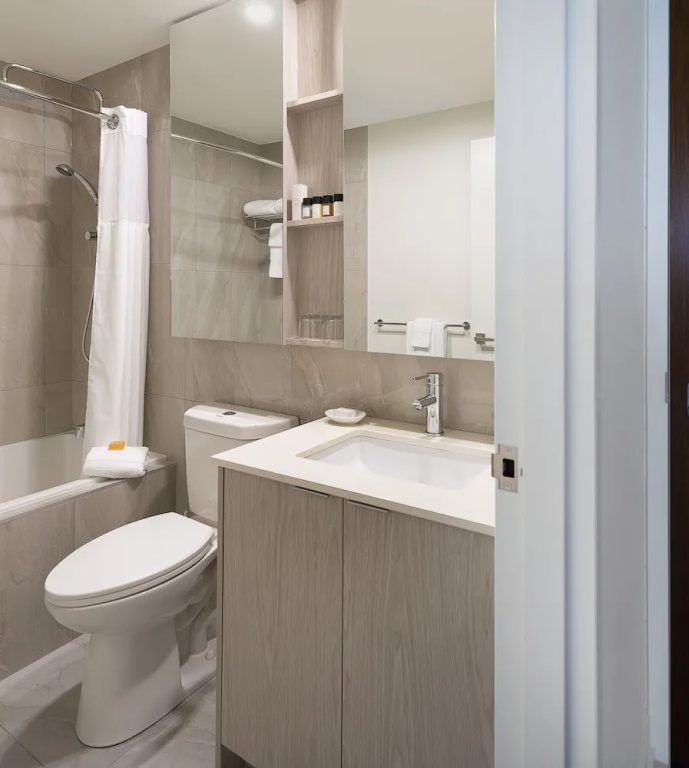 Standard Suite