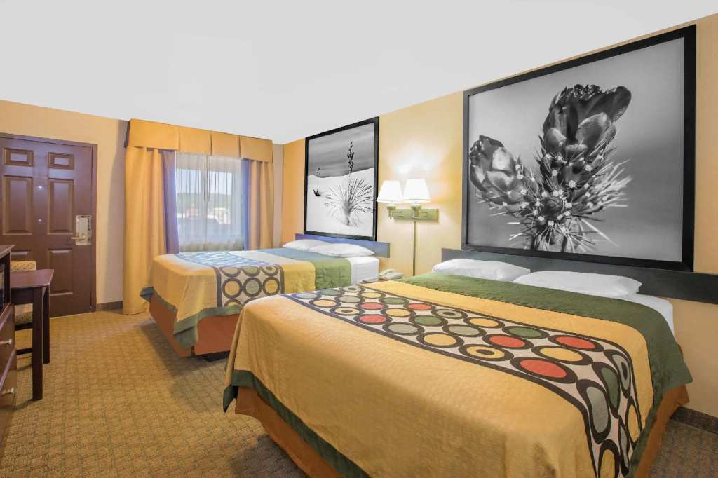 Standard Quadruple room
