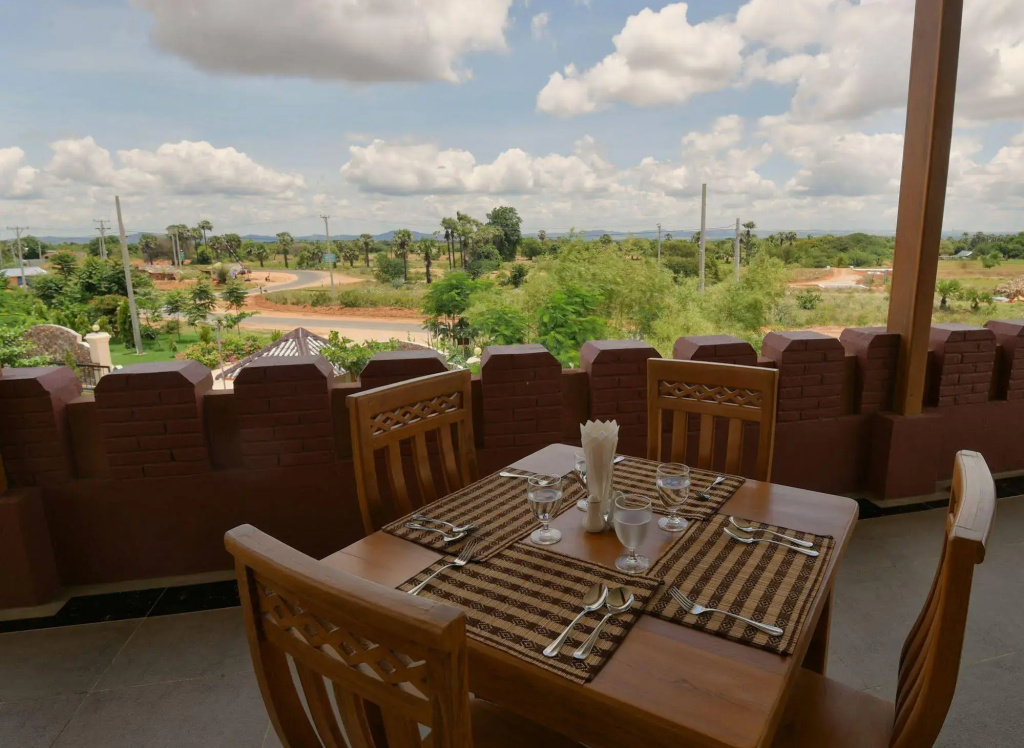 Bagan Emerald Hotel - Général