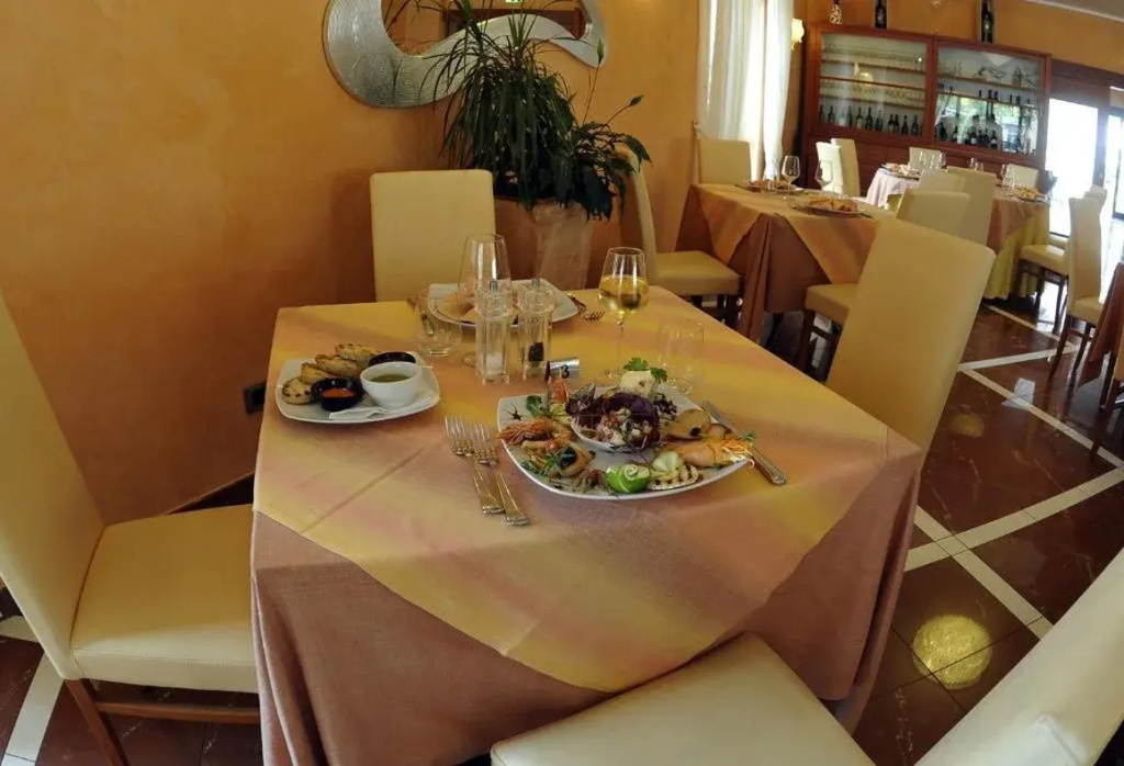 Hotel photo 37