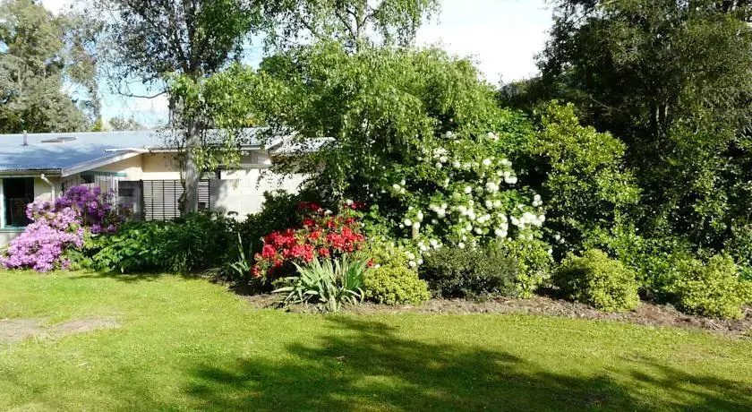 Mira Monte B&B and Homestay
