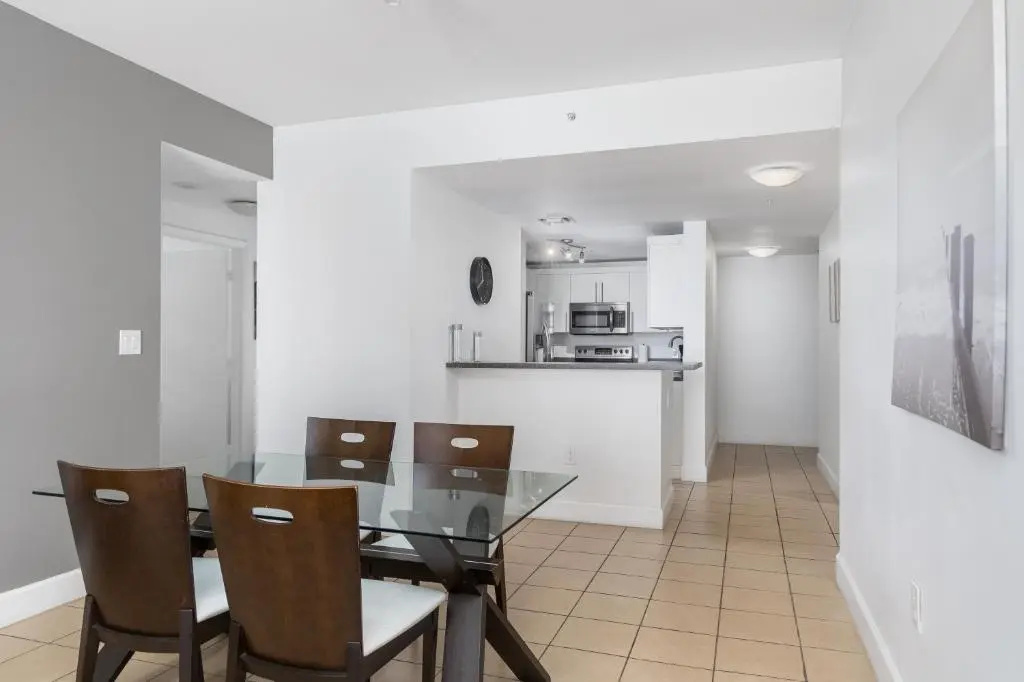 Fortune House Hotel Suites - Chambres
