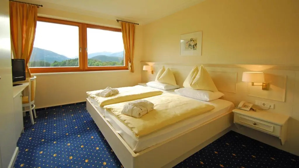 2 Bedrooms Suite