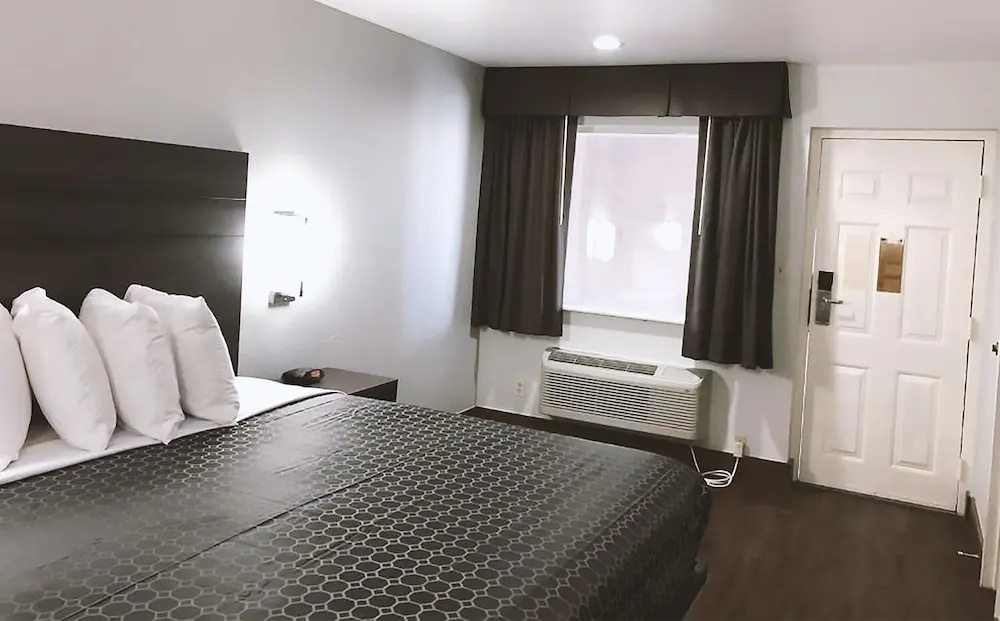 Hotel photo 25