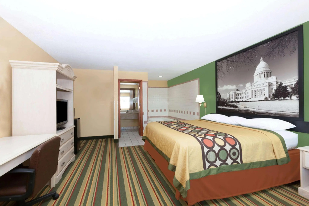 Double Suite (full double bed)