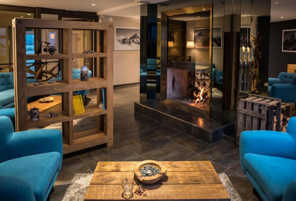 Everness Hotel & Resort