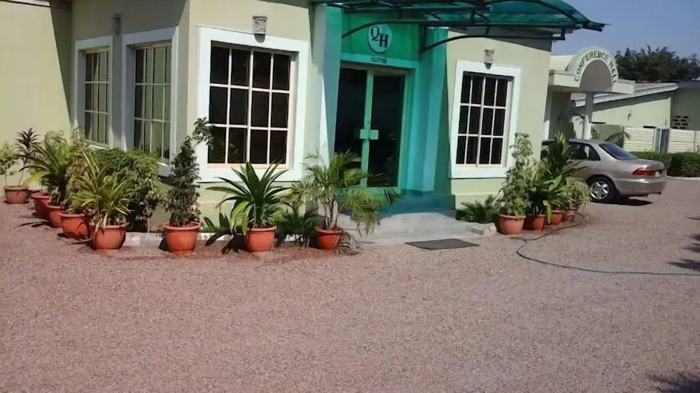 Quarter House Hotel