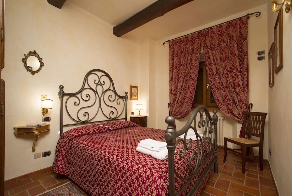 2 Bedrooms Standard Apartment