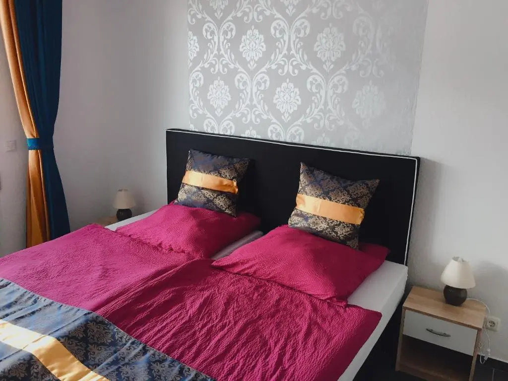 Standard Double room with balcony (twin beds)