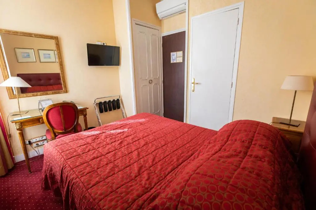 Bedroom
