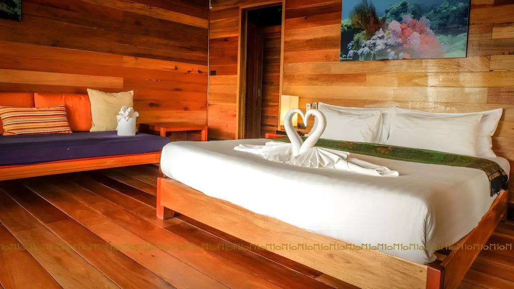 Ten Moons Lipe Resort - Général