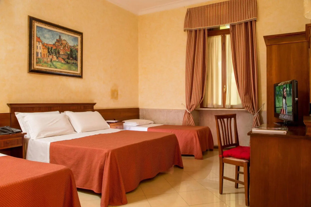 Hotel photo 14