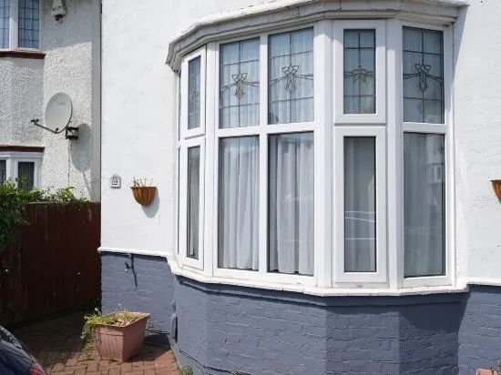 Lovely 1 Bedroom Apartment with Free Parking — 5