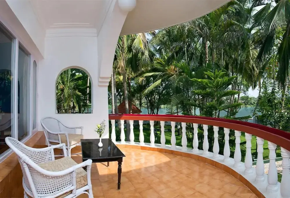 Standard room with balcony
