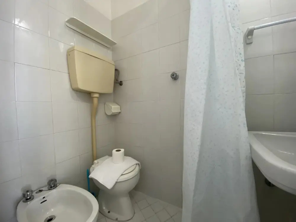 Economy Double room with balcony (twin beds)