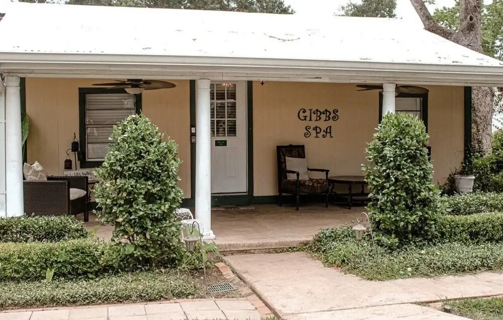 Gibbs Street Manor