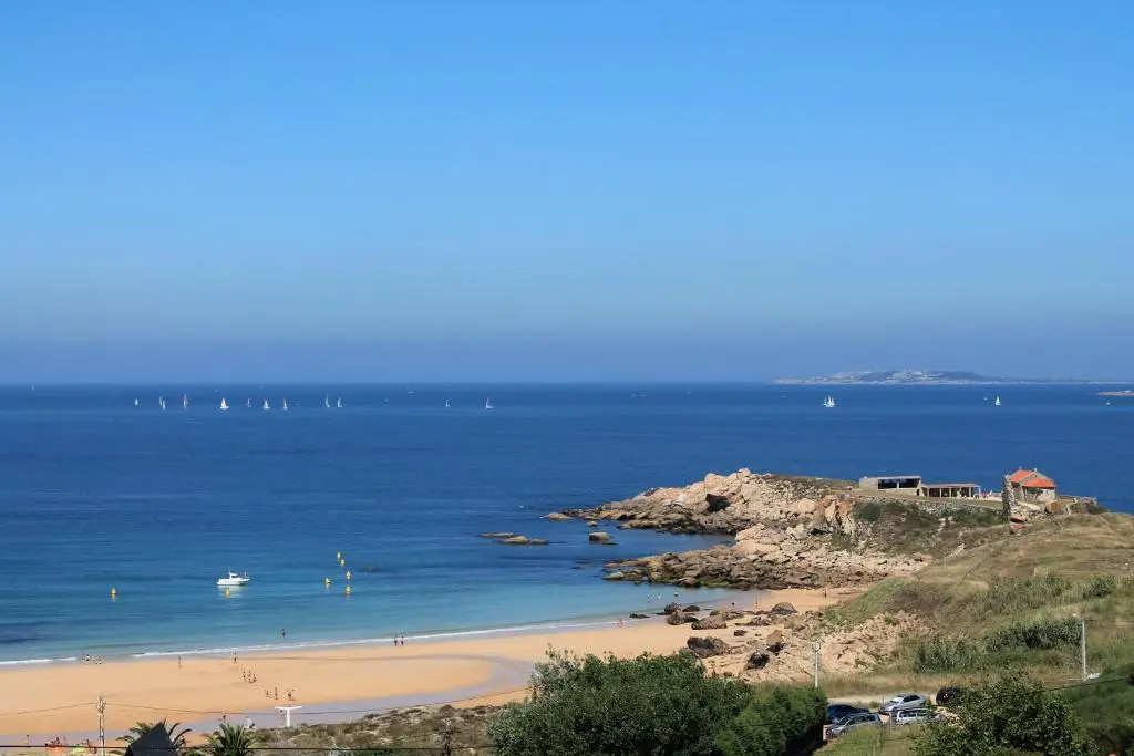 Beach & Waterfront
