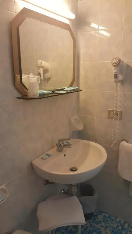 Hotel Bruna BB - Chambres