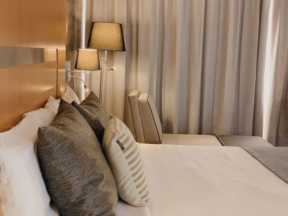 Hotel Mercury Inn - Chambres