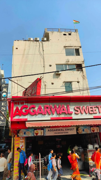Capital O 18853 Hotel Mega