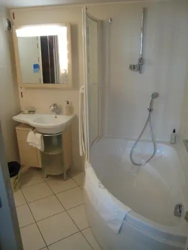 Voir la photo 4 — Hôtel Le Manoir aux Vaches
