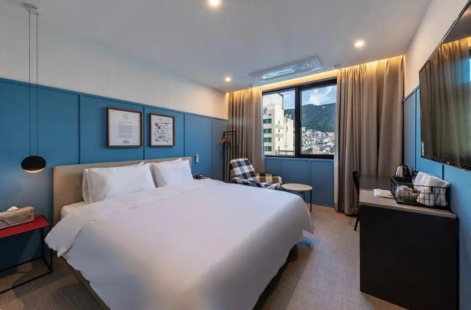 Premium room