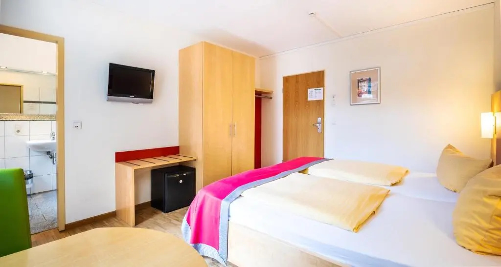 SCHROEDERS Stadtwaldhotel - Chambres