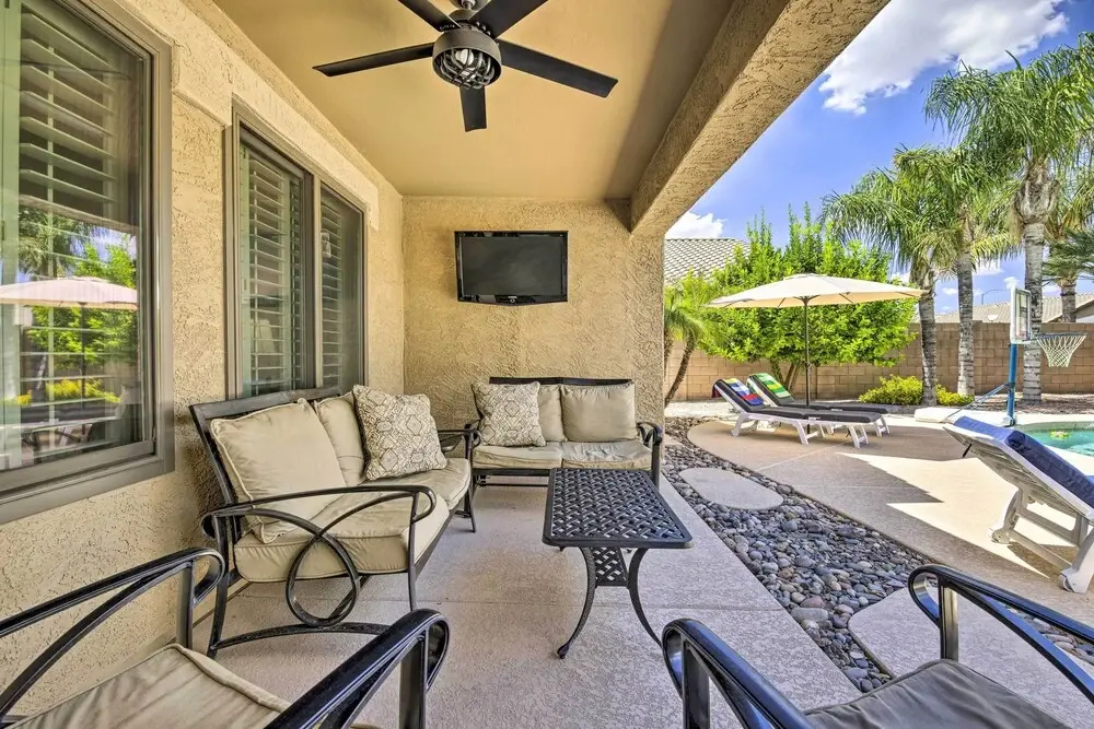 Pool, Hot Tub & Patio: Mesa Oasis Desert Getaway
