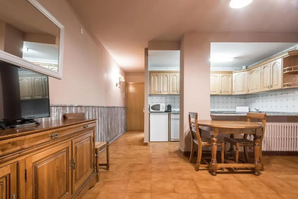 Apartaments Serrano - Chambres