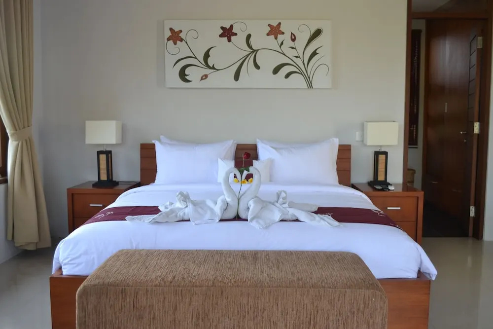 2 Bedrooms Villa with balcony