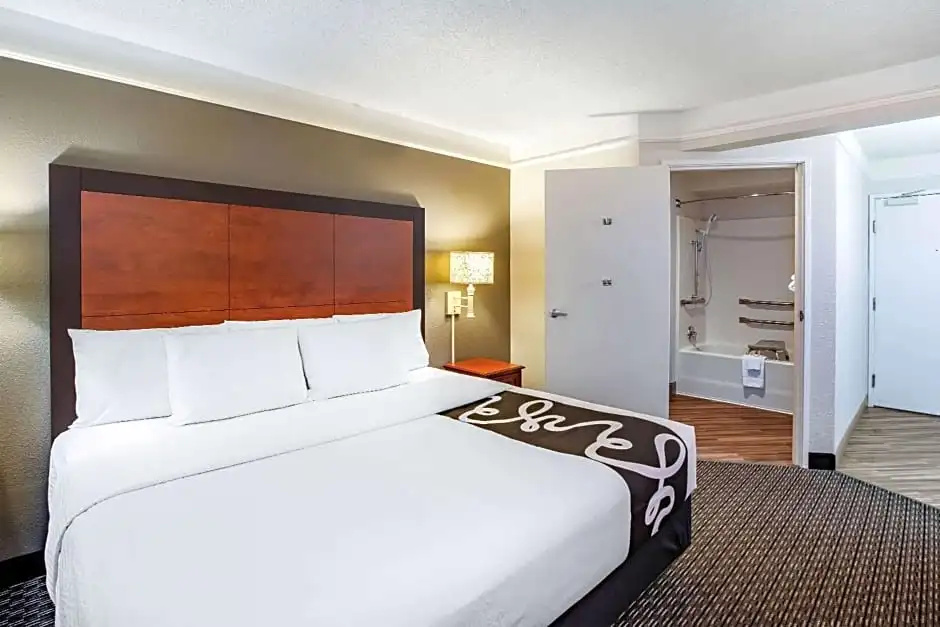 La Quinta Inn & Suites by Wyndham Houston Baytown East - Chambres
