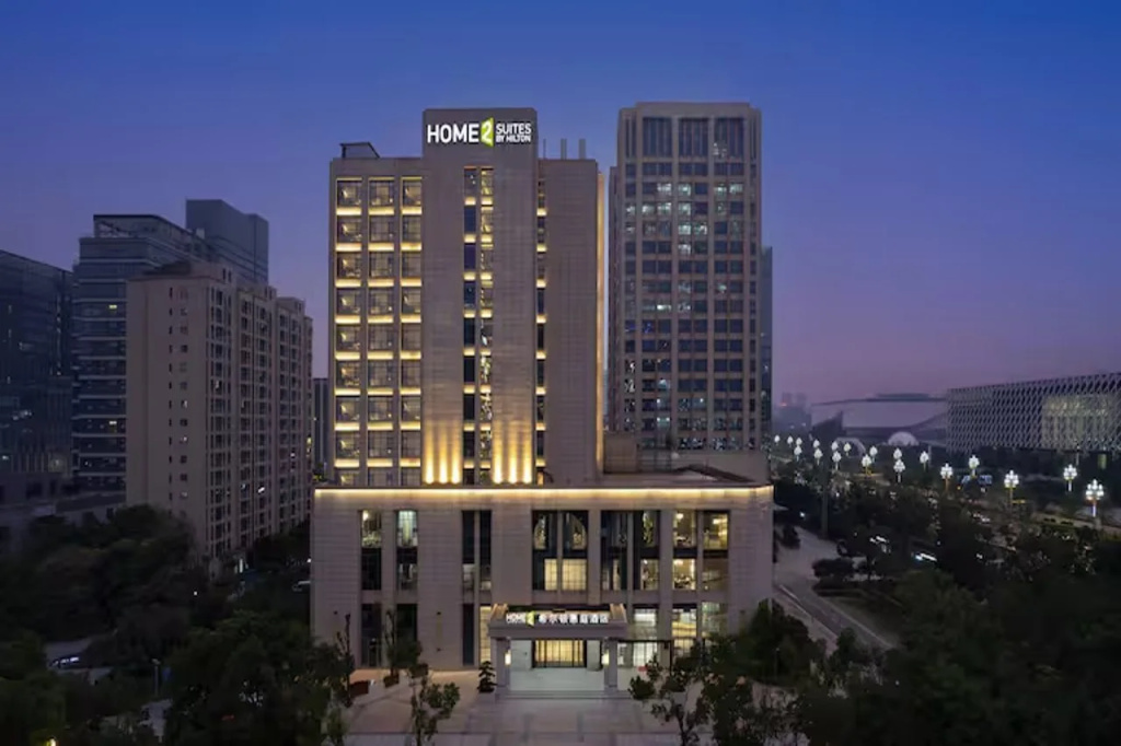 Home2 Suites by Hilton Wuhan Optics Valley — фото 1
