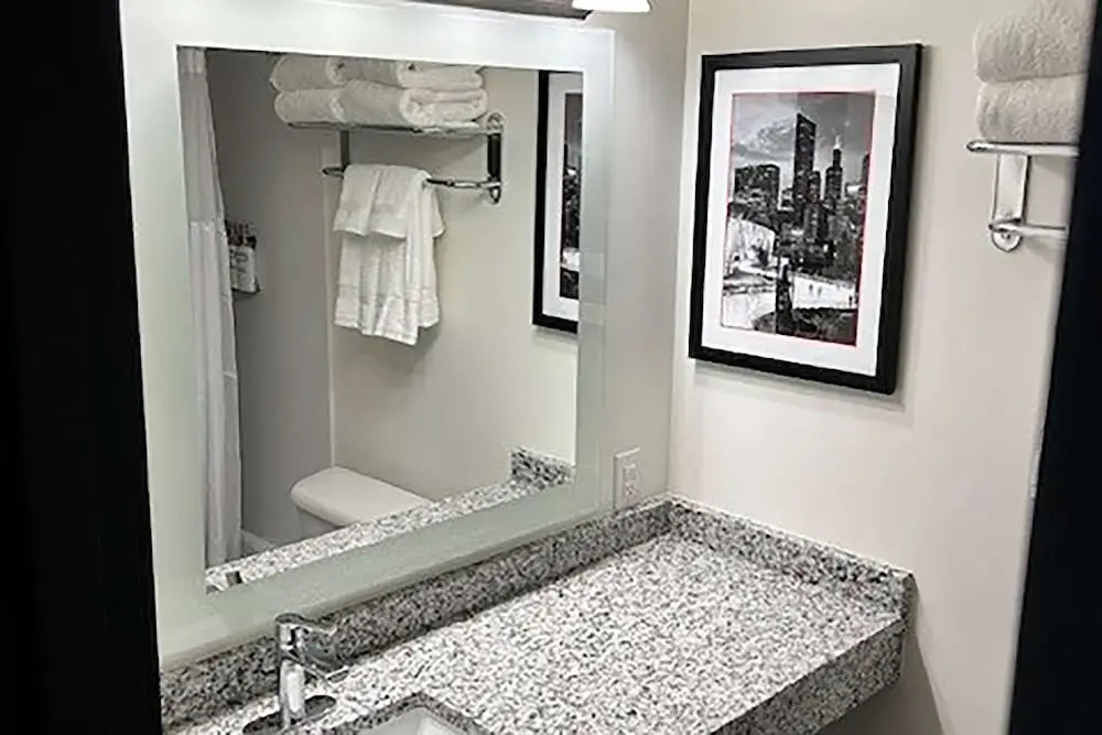 Ramada by Wyndham Milwaukee - Chambres