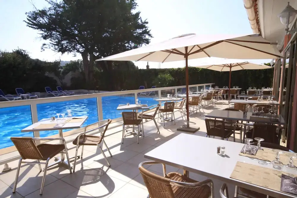Hotel photo 16
