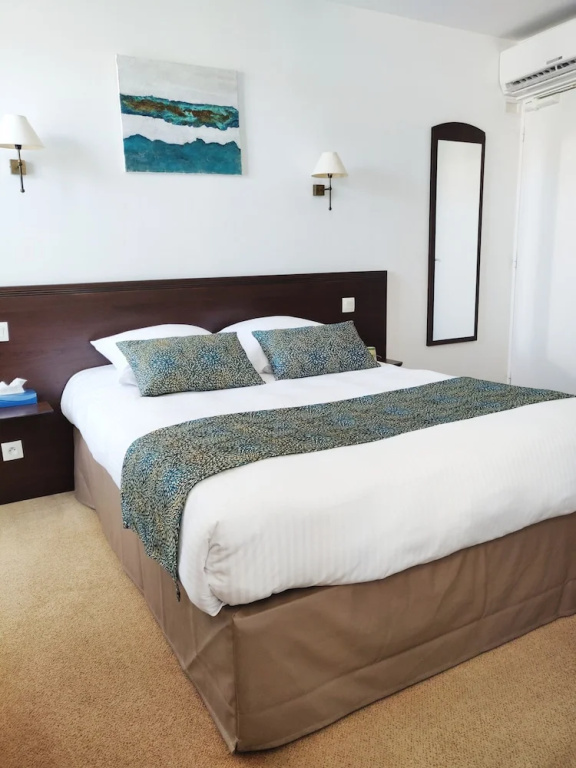 Logis Hôtel Le Richelieu - Royan Atlantique - Chambres