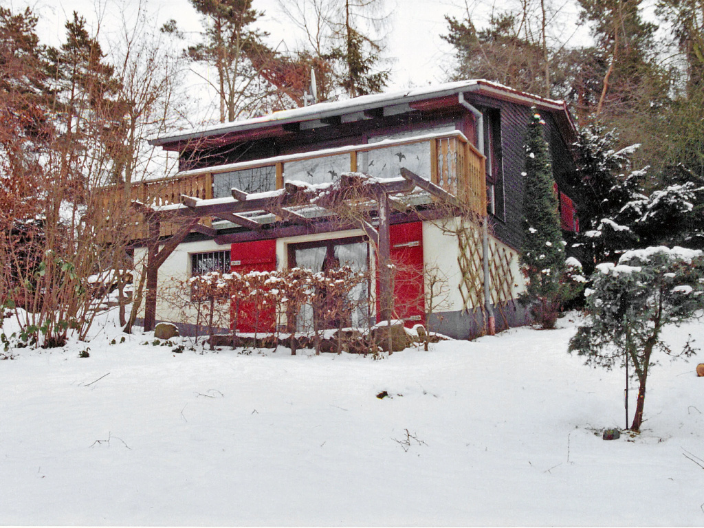 Holiday Home Clobes