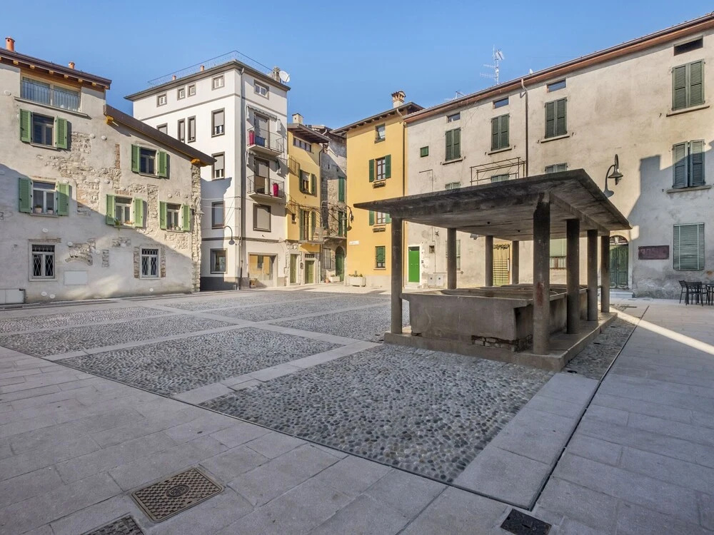 Charming Holiday Home in Iseo With Terrace
