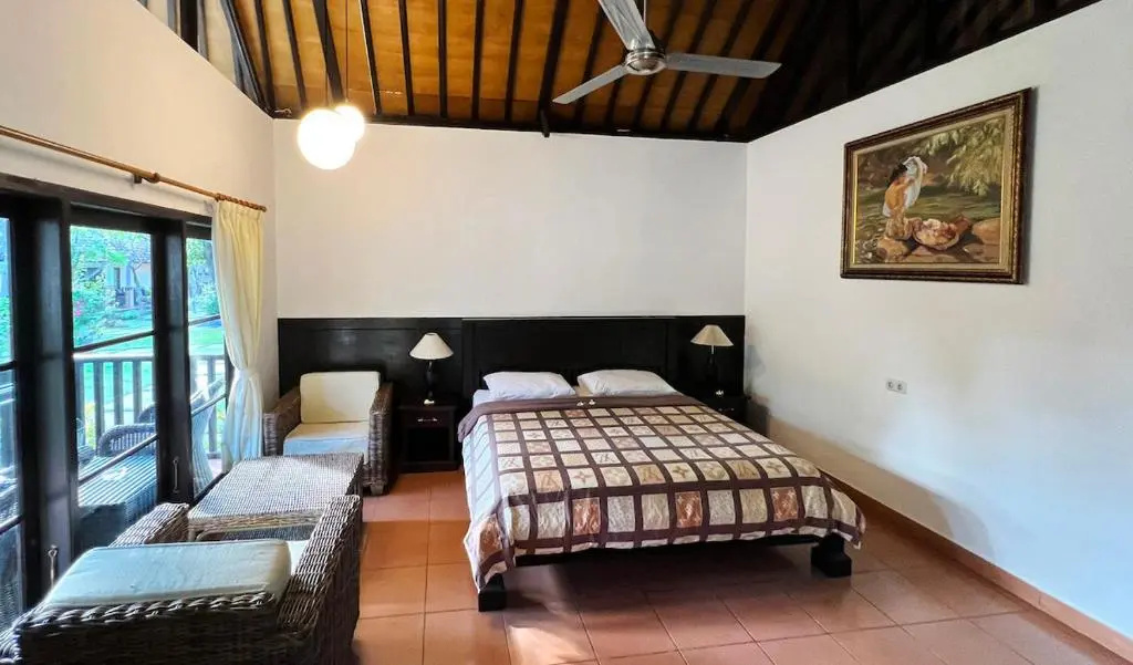 Standard Double room with garden view (full double bed)