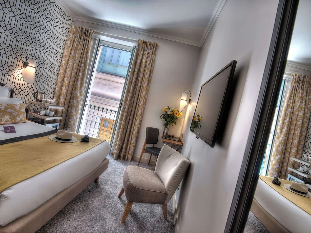Classic room