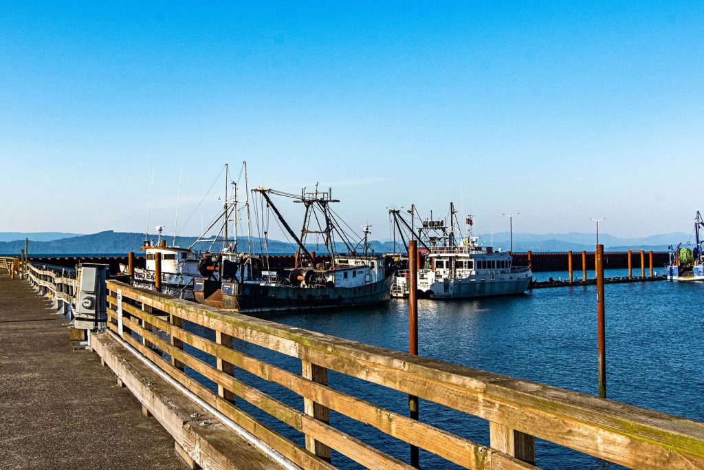 Beach & Waterfront