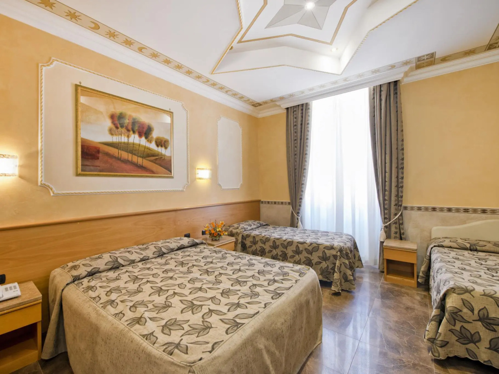 Hotel Marco Polo Room Type - Quadruple Room