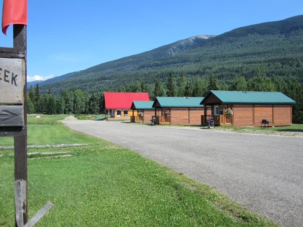 Beaver Creek Lodge And Cabins